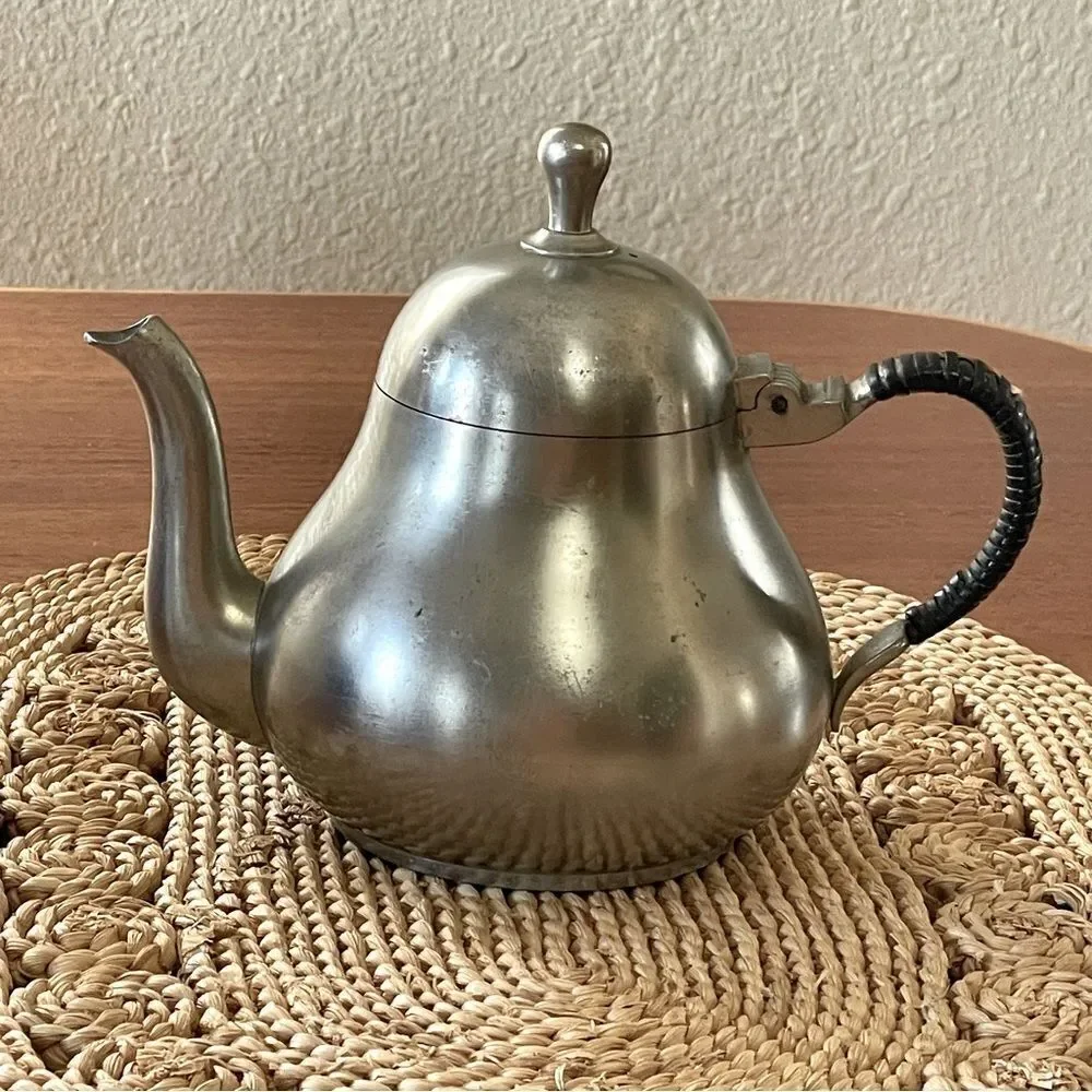 Vintage Meeuws & Zoon Den Haag Holland Pewter Lidded Teapot With Woven Handle